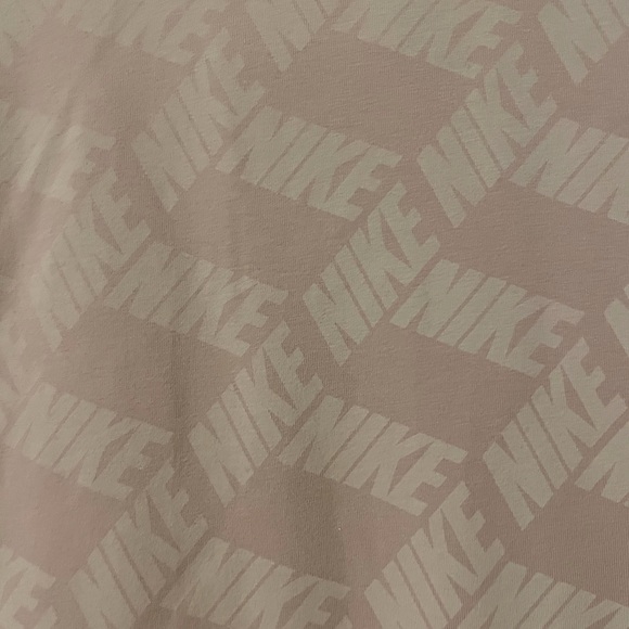 Nike dress - Picture 2 of 4